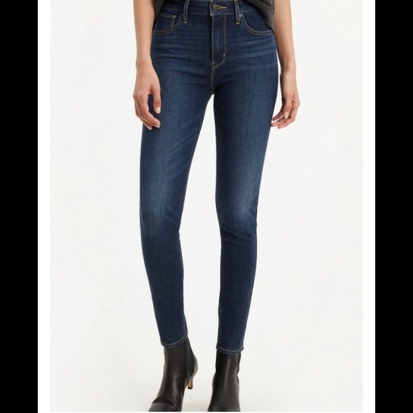 Levi’s 721 High Rise Skinny Jeans - Picture 2 of 7